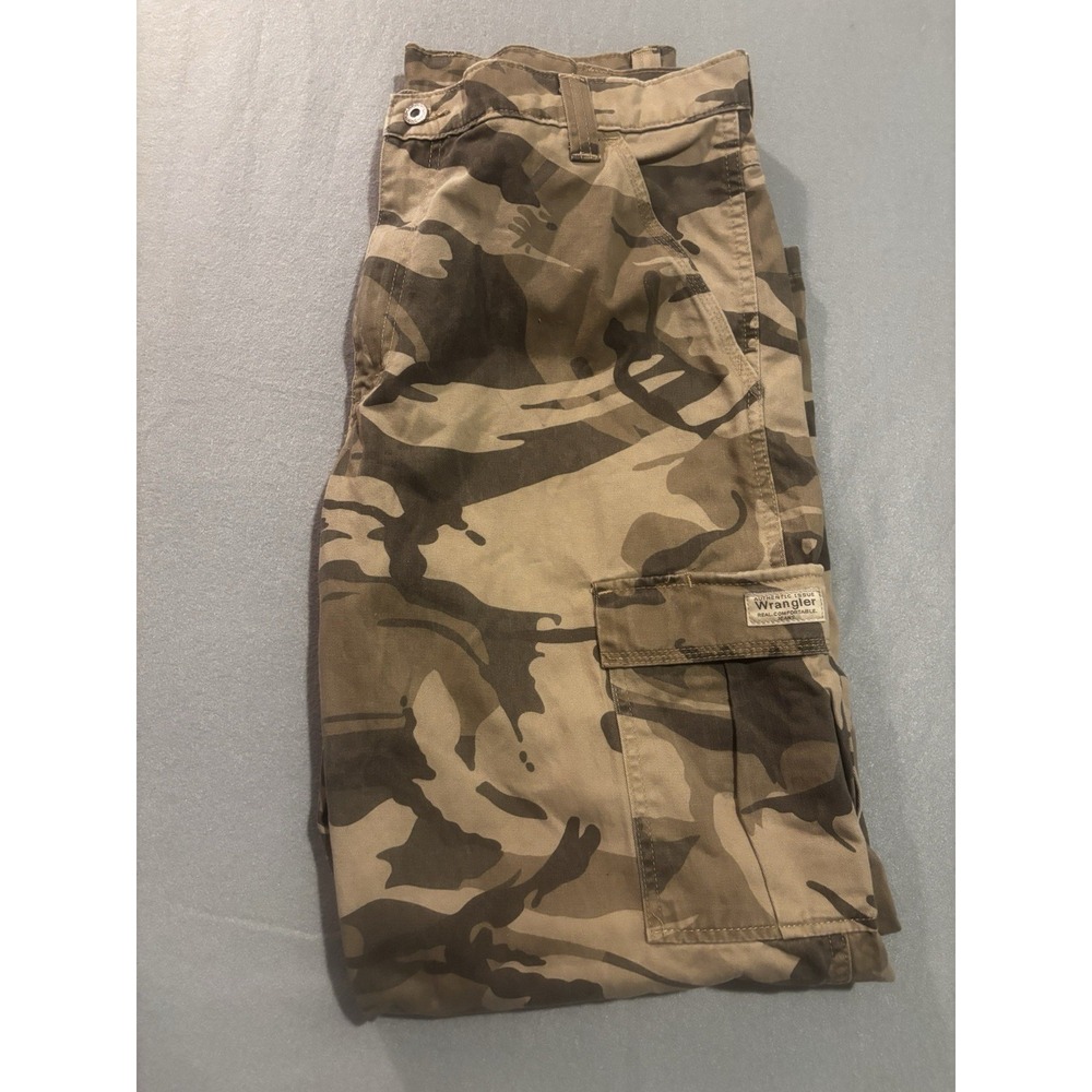 Wrangler Cargo Pants Mens 34x30 Camo Hunting Outdoor Utility Cotton